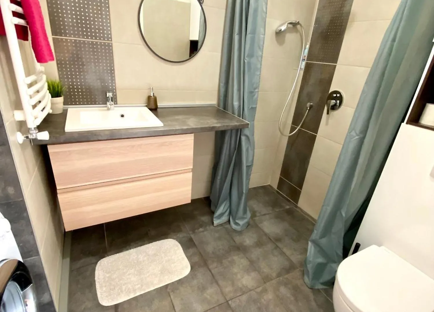 B32 Gellert Apartment Budapest